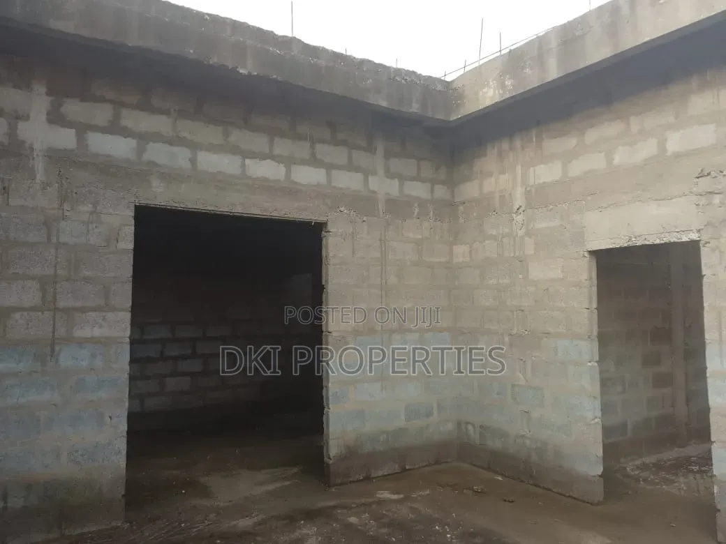 5bdrm House in Dki Properties, Frafraha for sale