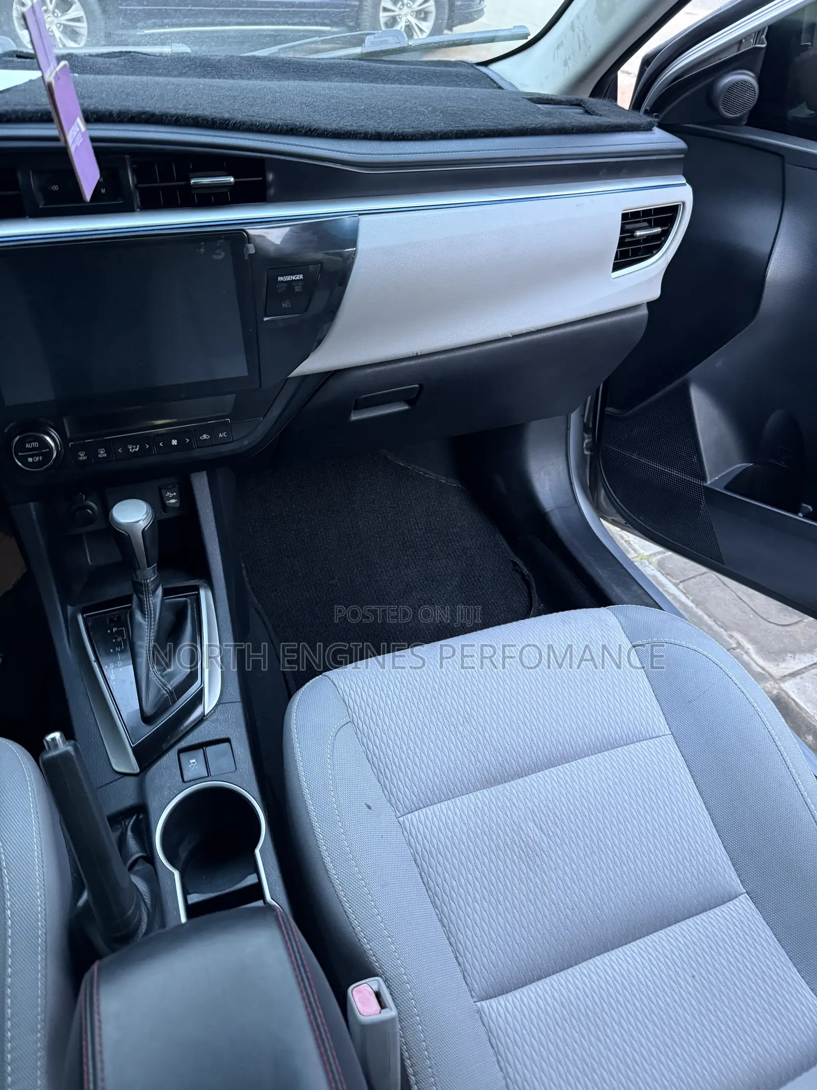 Toyota Corolla 2014 Silver