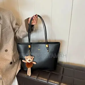 Tote Bag With Pendant