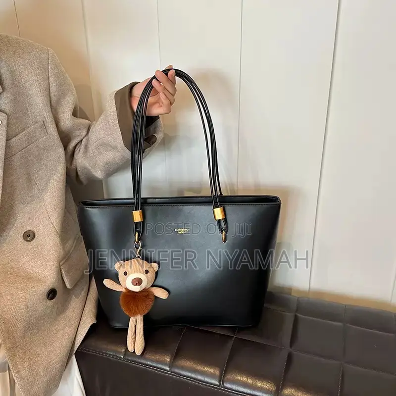 Tote Bag With Pendant