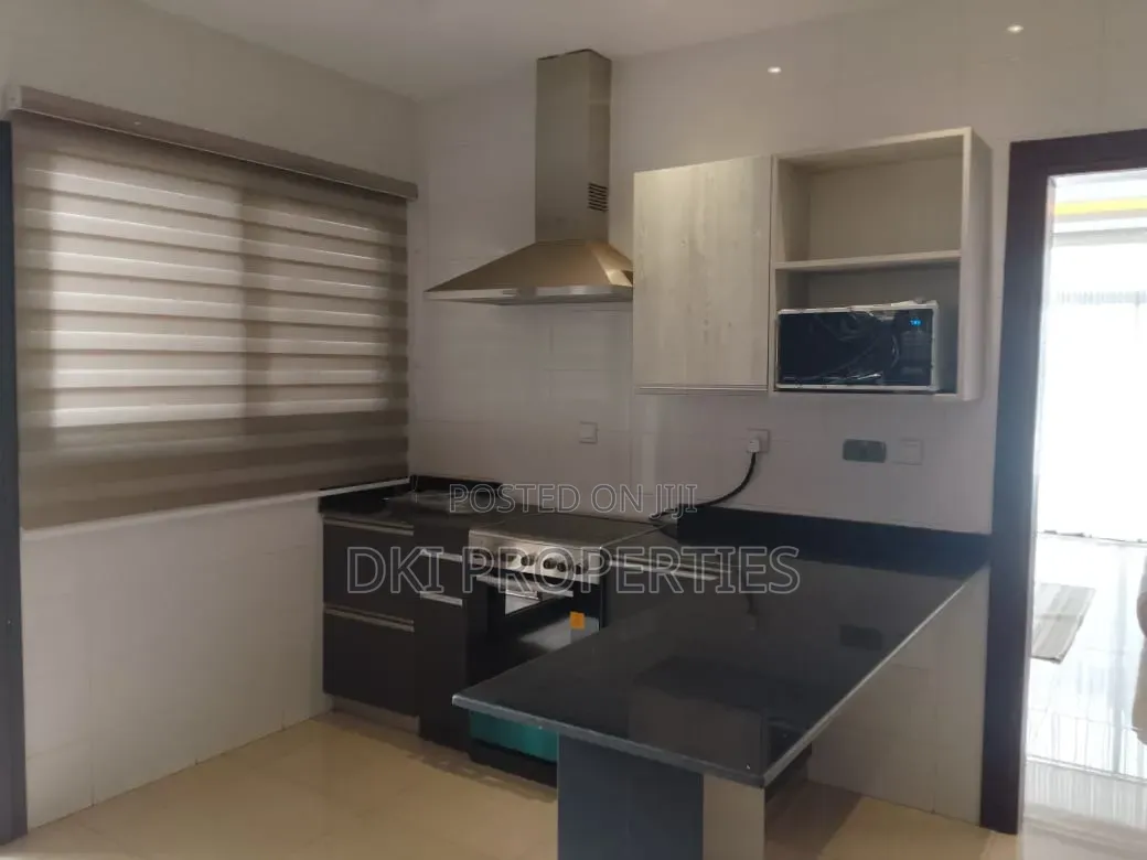 Furnished 3bdrm Apartment in Dki Properties, Accra Metropolitan