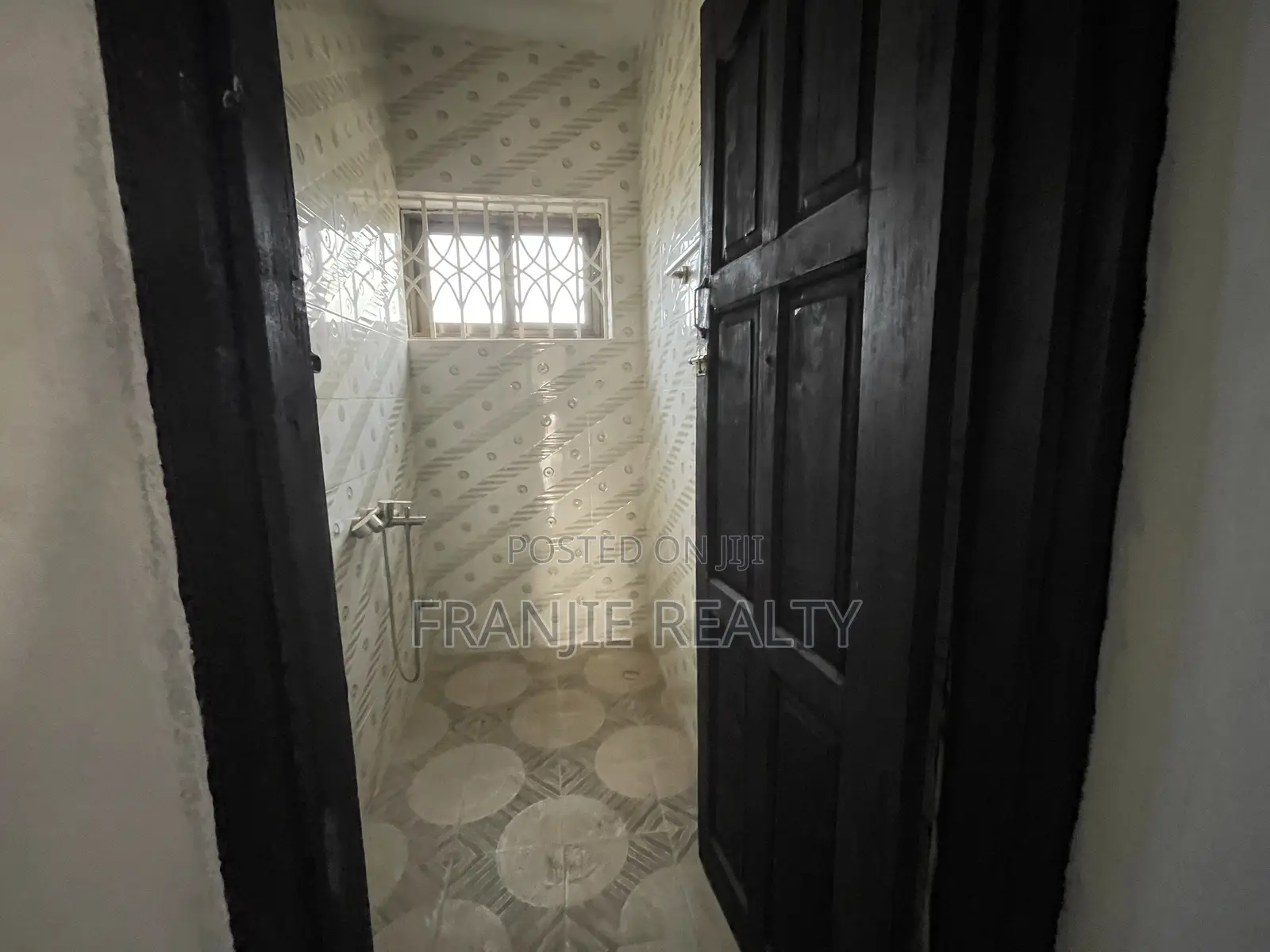 2bdrm Apartment in Franjie Realty, Kasoa for rent