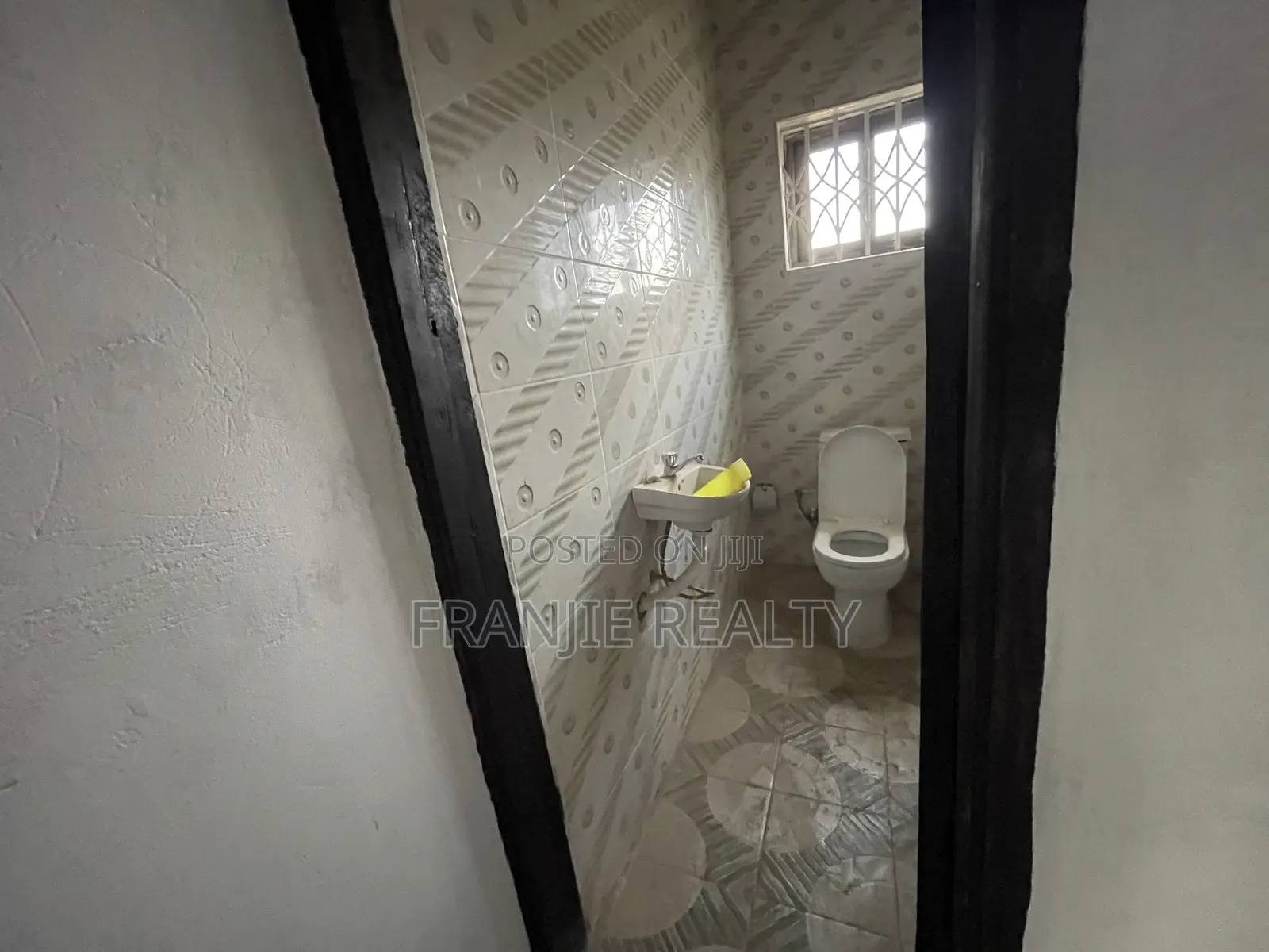 2bdrm Apartment in Franjie Realty, Kasoa for rent