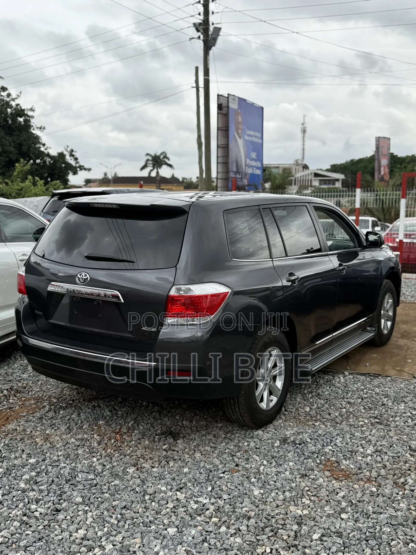 Toyota Highlander 3.5L 4WD 2013 Gray