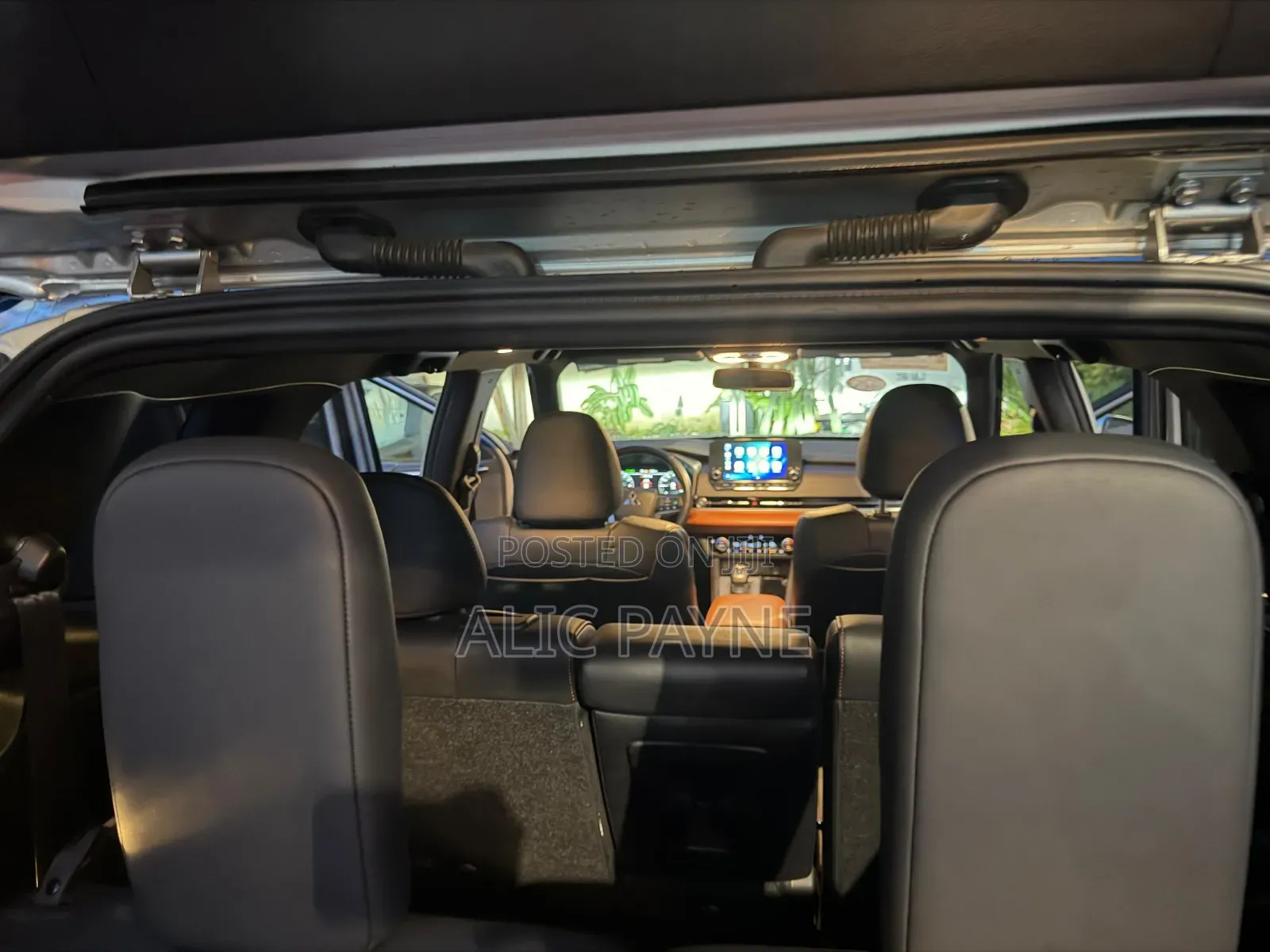 Mitsubishi Outlander SEL 2024 Silver