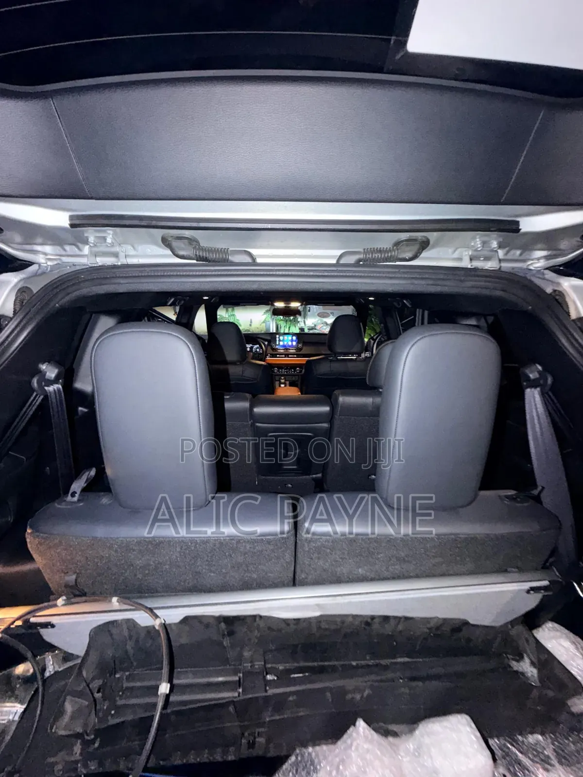 Mitsubishi Outlander SEL 2024 Silver