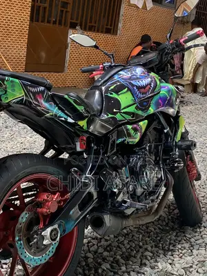 Yamaha 2017 Red