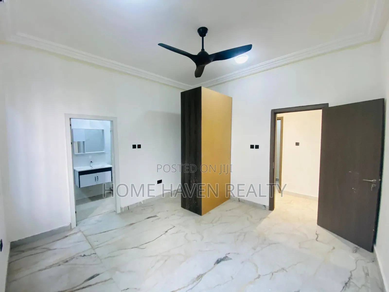 2bdrm Apartment in Abelemkpe, Methodist Church Area for rent