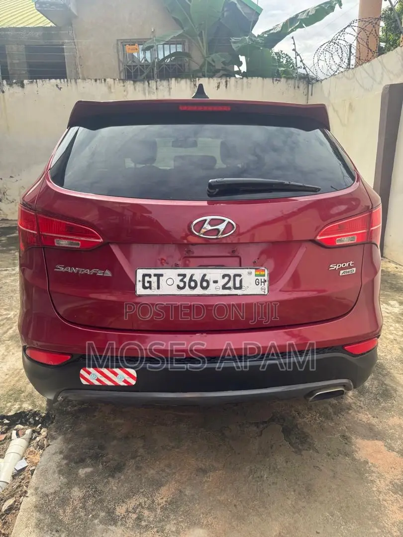 Hyundai Santa Fe 2014 Red