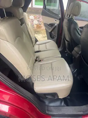 Hyundai Santa Fe 2014 Red