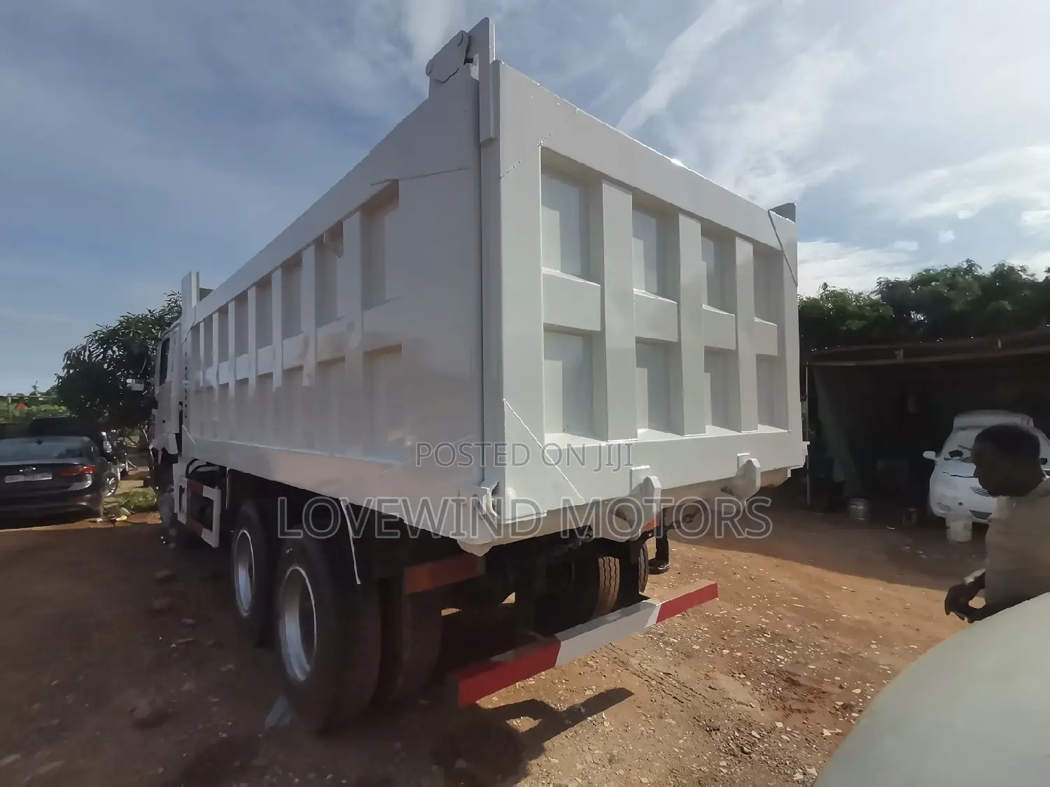 Sharcman Tipper Truck for Sale Model 2015
