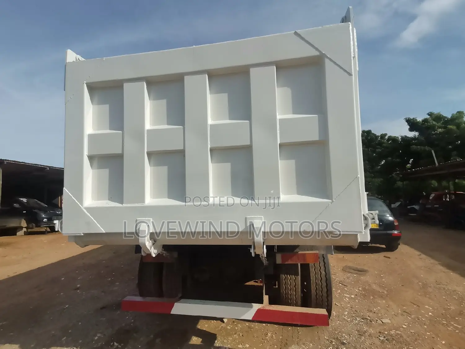 Sharcman Tipper Truck for Sale Model 2015