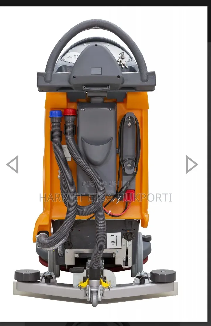 Swingo 755 Scrubbing/Carpet Cleaning Machine FRM the Uk(Batt Powered
