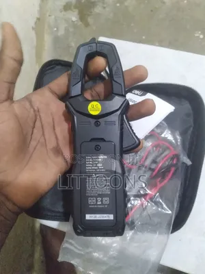 Deli True RMS Clamp Multimeter