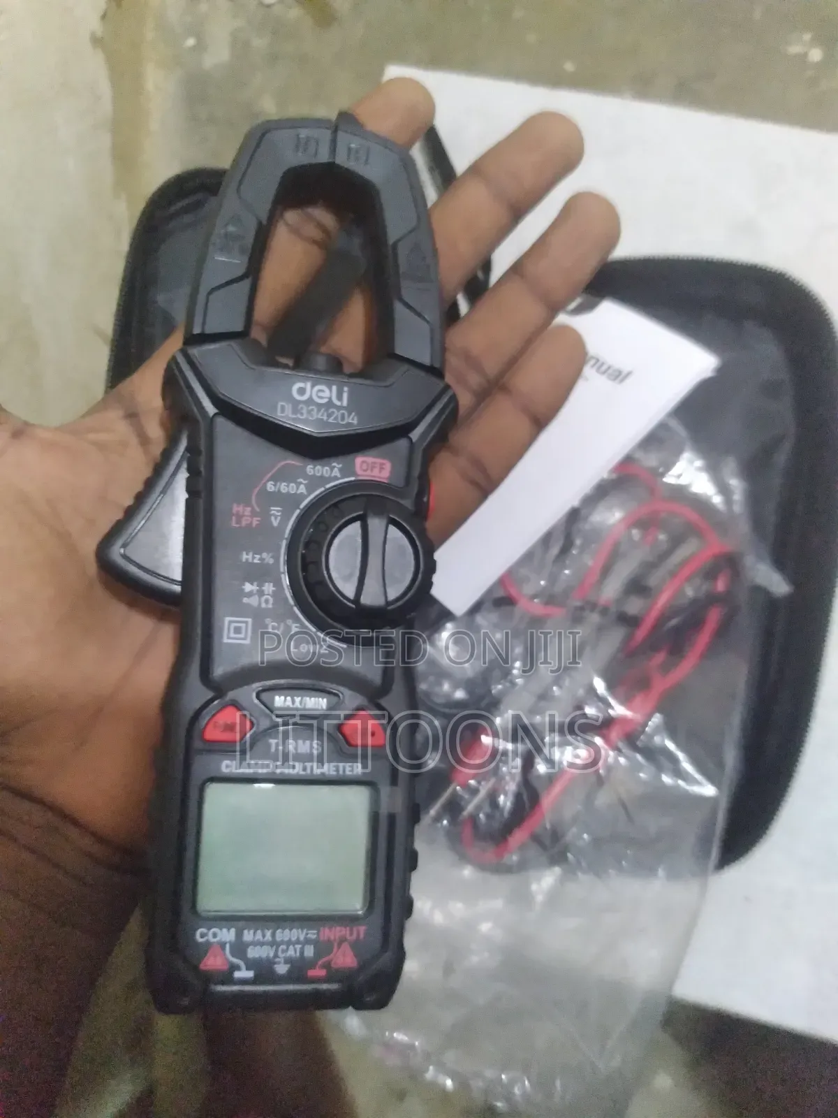 Deli True RMS Clamp Multimeter