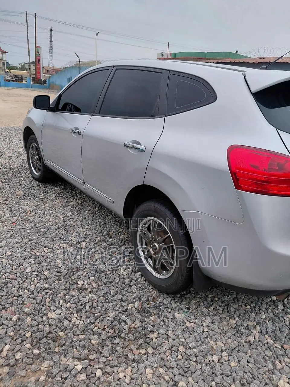 Nissan Rogue 2012 Silver