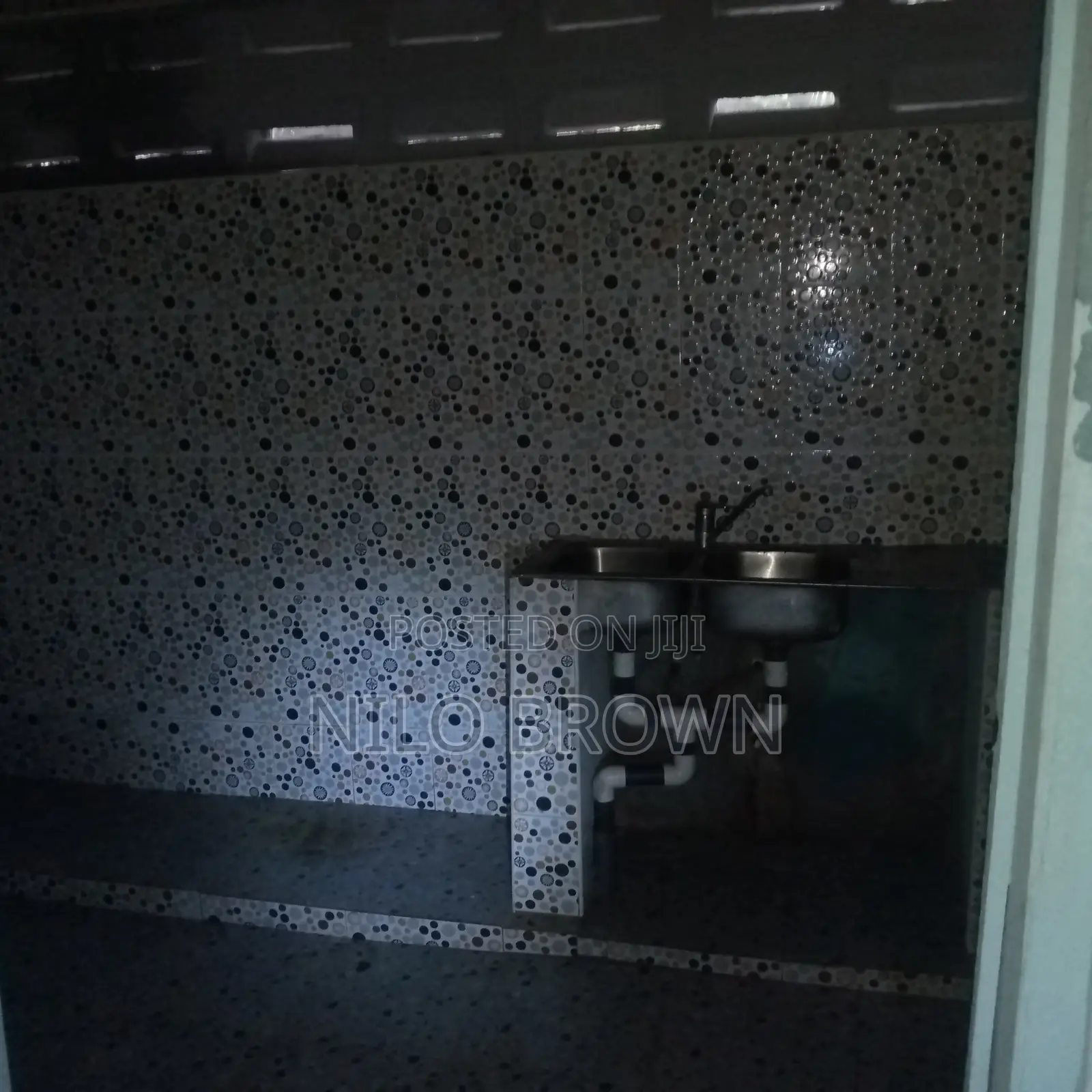 1bdrm House in Cold Store for rent