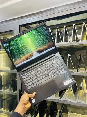 Laptop Lenovo Ideapad 3-14IIL05 8GB Intel Core i3 SSD 256GB