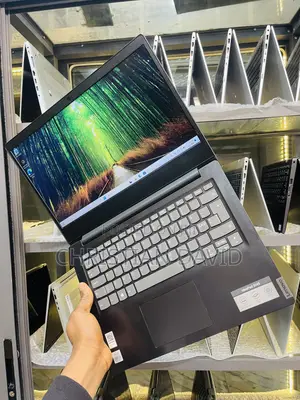 Laptop Lenovo Ideapad 3-14IIL05 8GB Intel Core i3 SSD 256GB