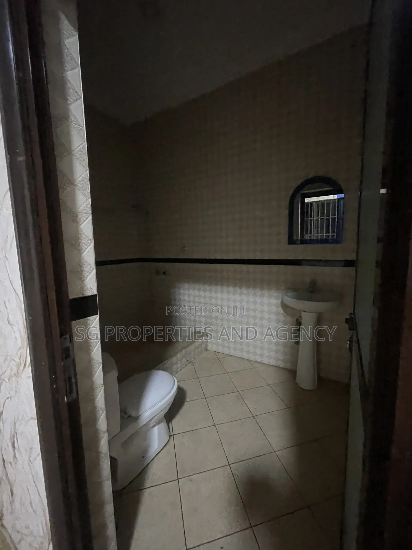 2bdrm Apartment in Buade for rent