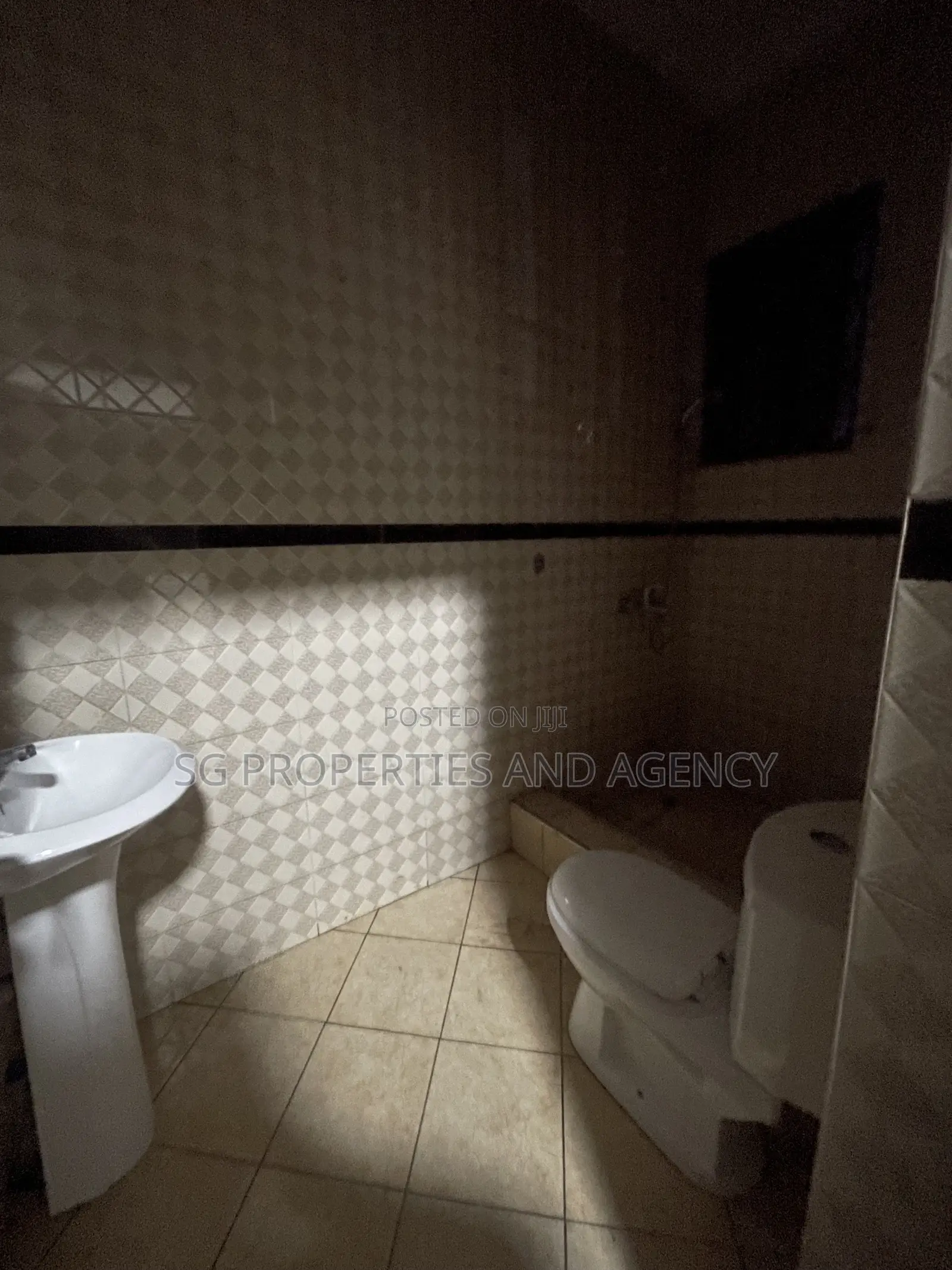 2bdrm Apartment in Buade for rent
