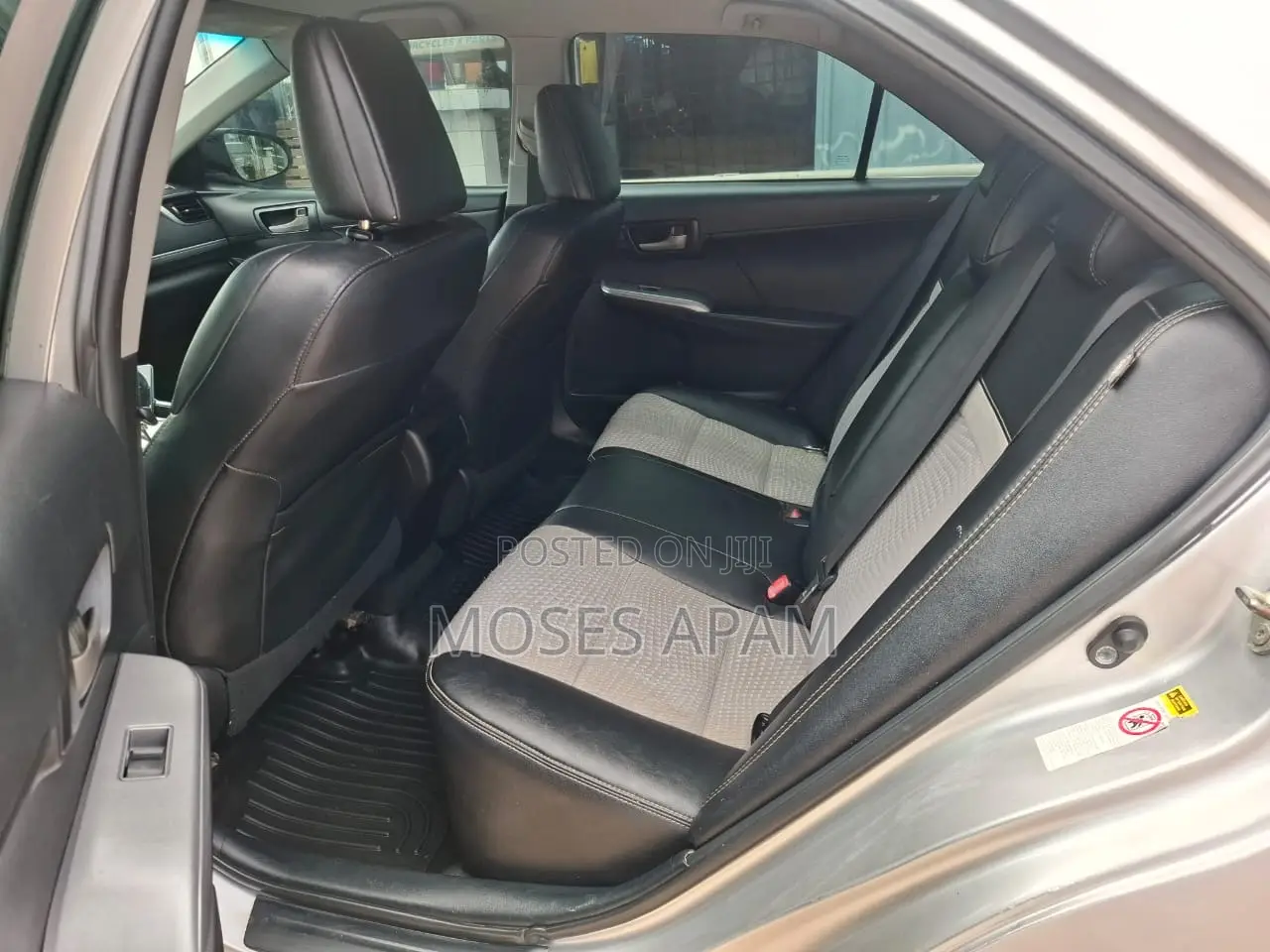 Toyota Camry 2014 Silver