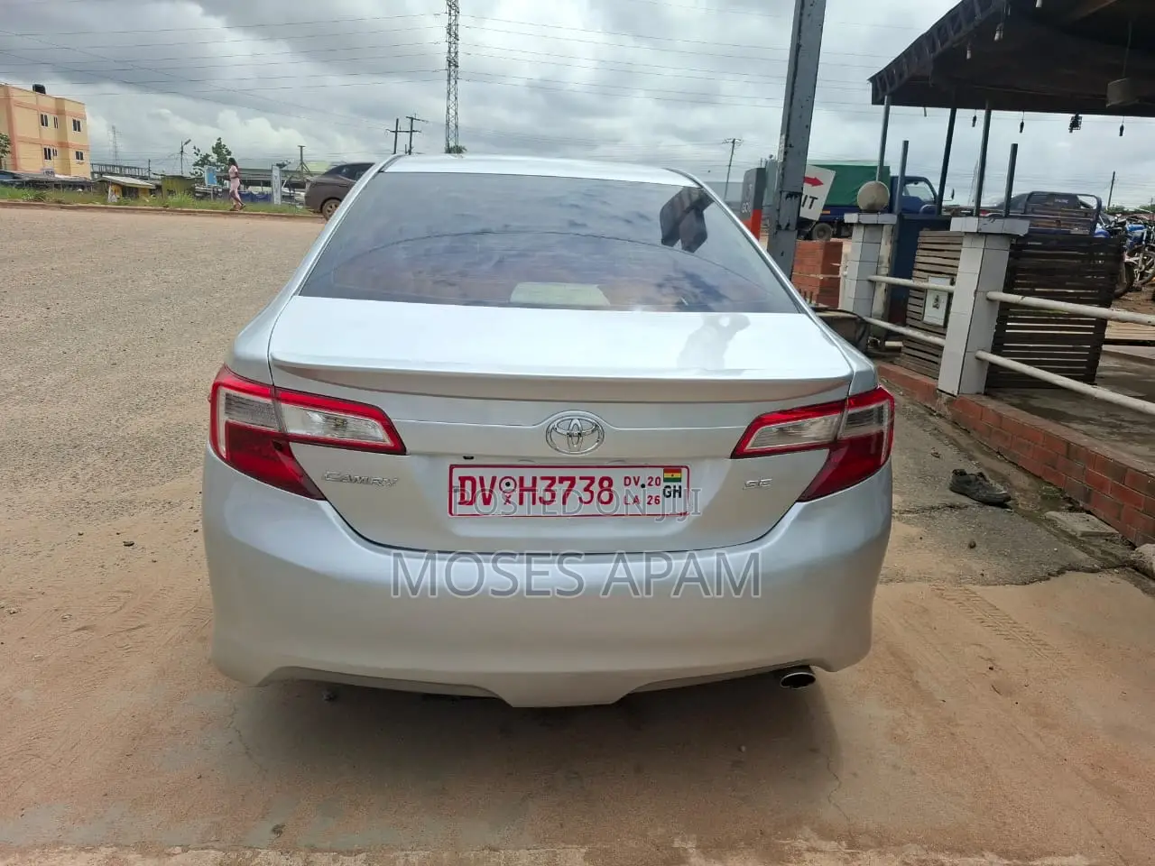 Toyota Camry 2014 Silver