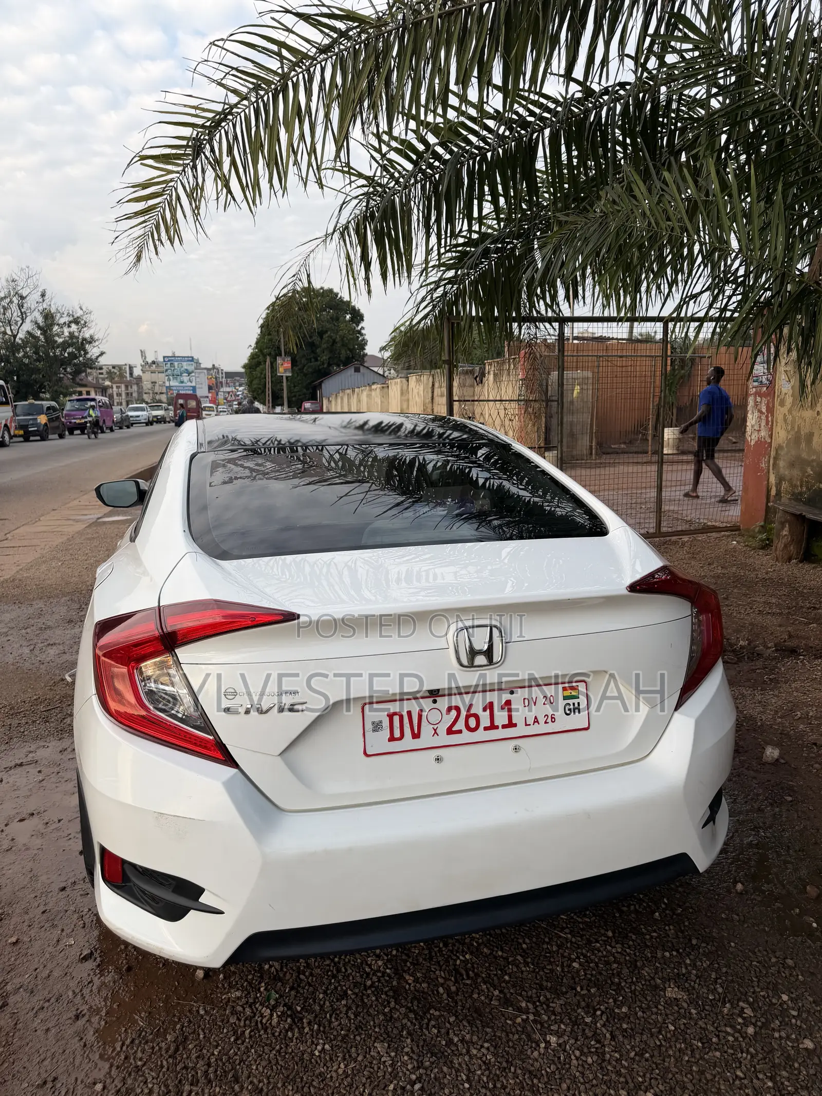 Honda Civic EX-L 2dr Coupe (1.5L 4cyl) 2017 White