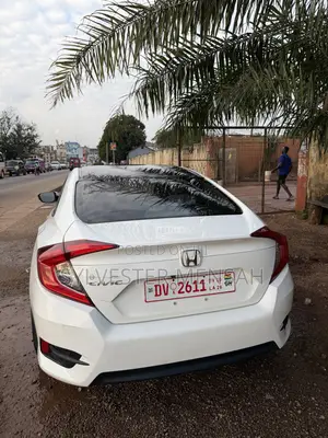 Honda Civic EX-L 2dr Coupe (1.5L 4cyl) 2017 White