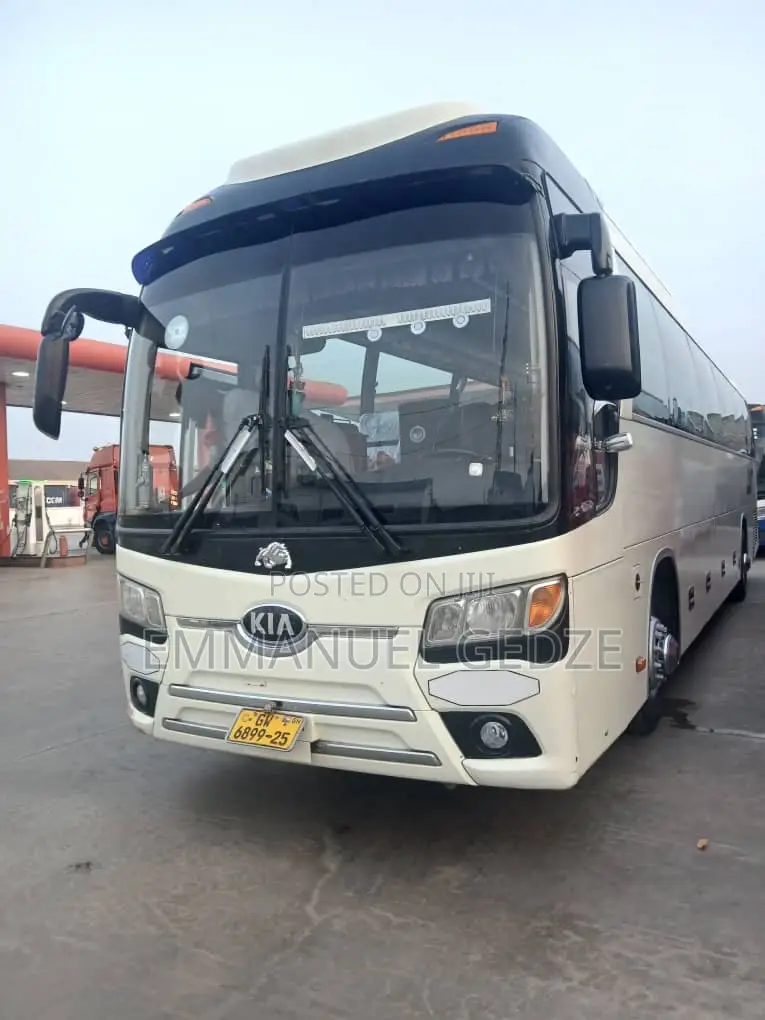 50 Seater Buses for Rent 