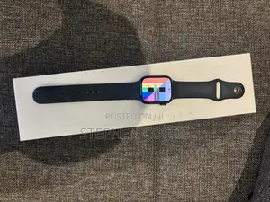 Apple Watch Series 8