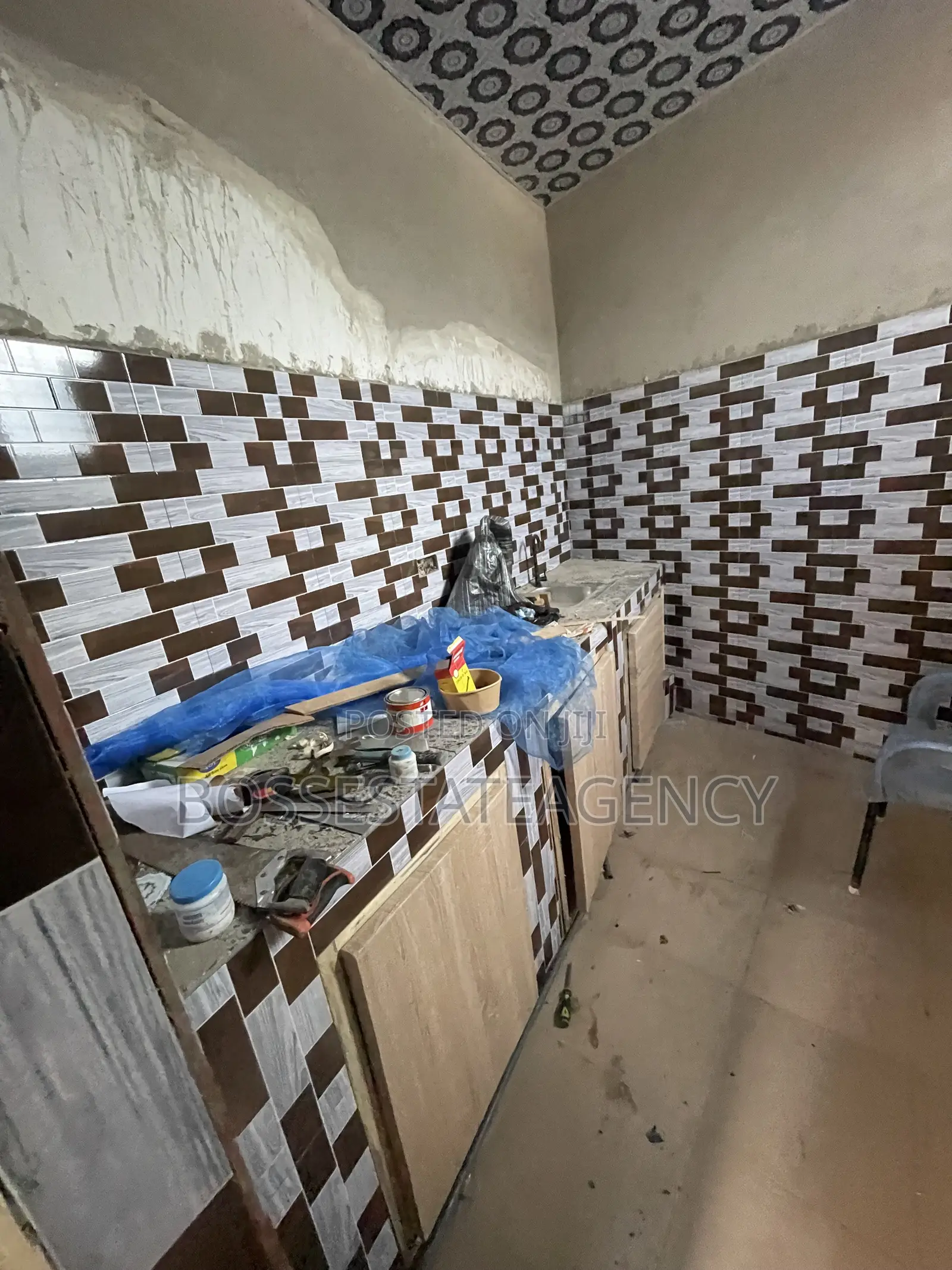 1bdrm Bungalow in Sasaabi for rent