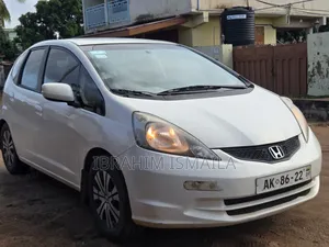 Honda Fit Automatic 2012 White
