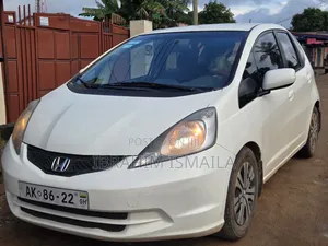 Honda Fit Automatic 2012 White