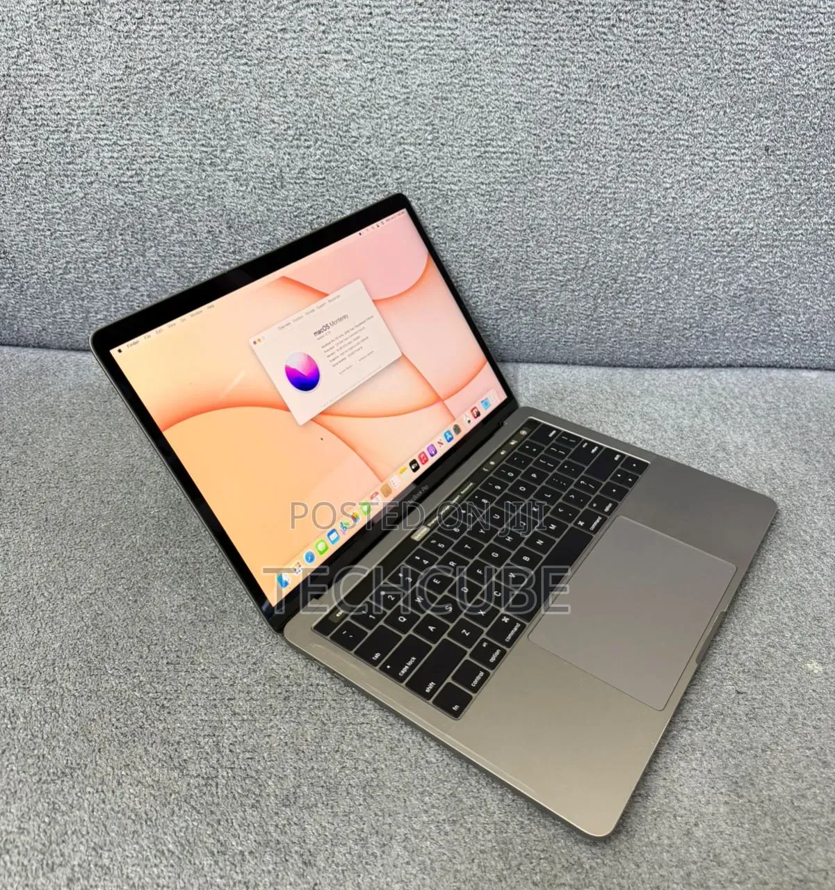 Laptop Apple MacBook Pro 2016 16GB Intel Core i5 SSD 512GB