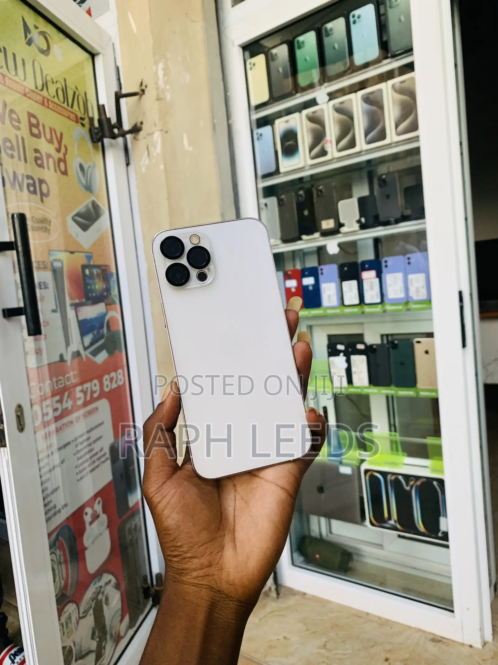 Apple iPhone 16 Pro Max 256 GB Gold