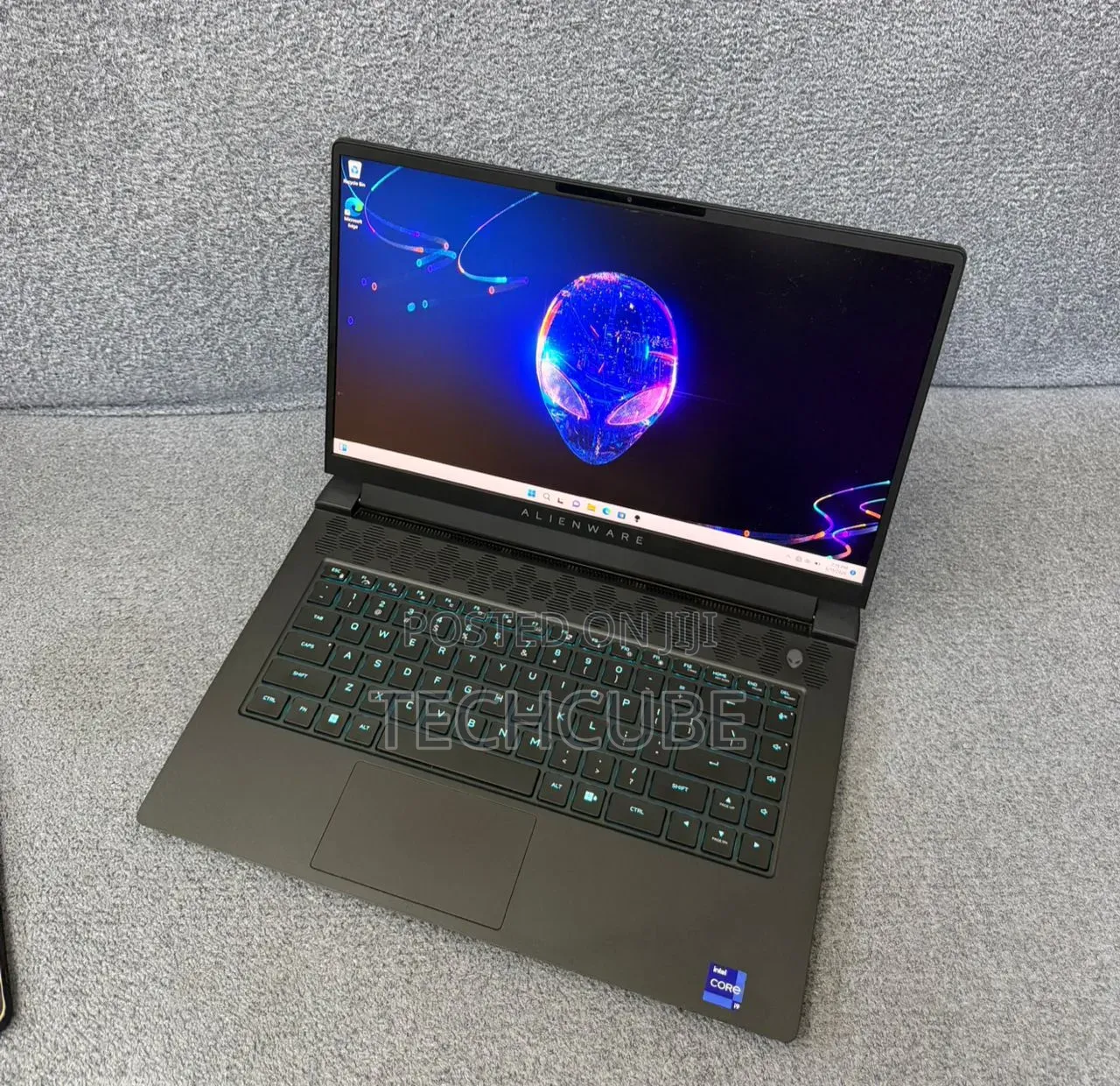 Laptop Alienware M15 R7 16GB Intel Core i9 SSD 1T
