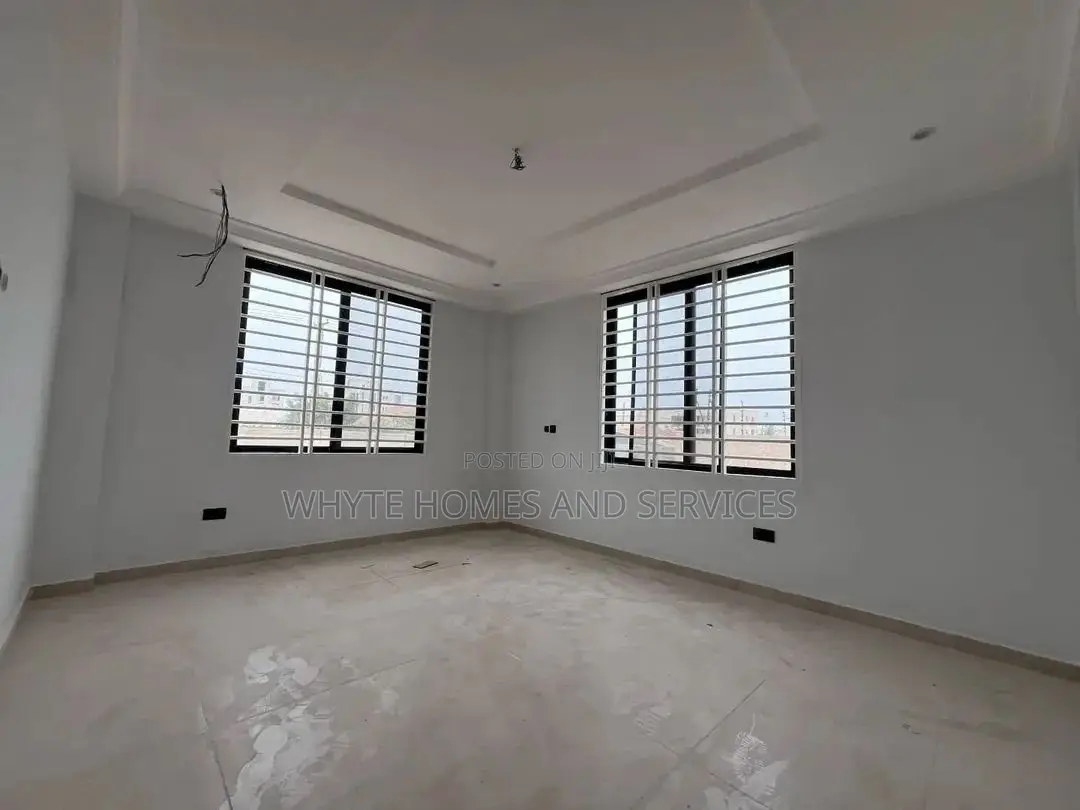 2bdrm Apartment in Adjiriganor for rent