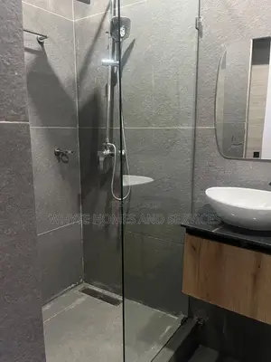 2bdrm Apartment in Adjiriganor for rent