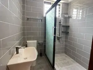2bdrm Apartment in Adjiriganor for rent