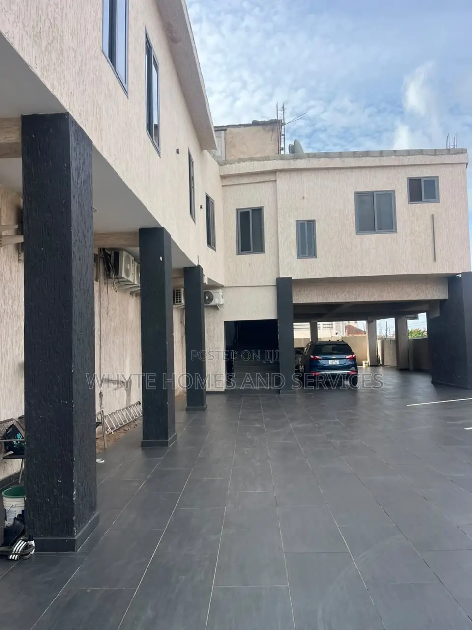 2bdrm Apartment in Adjiriganor for rent