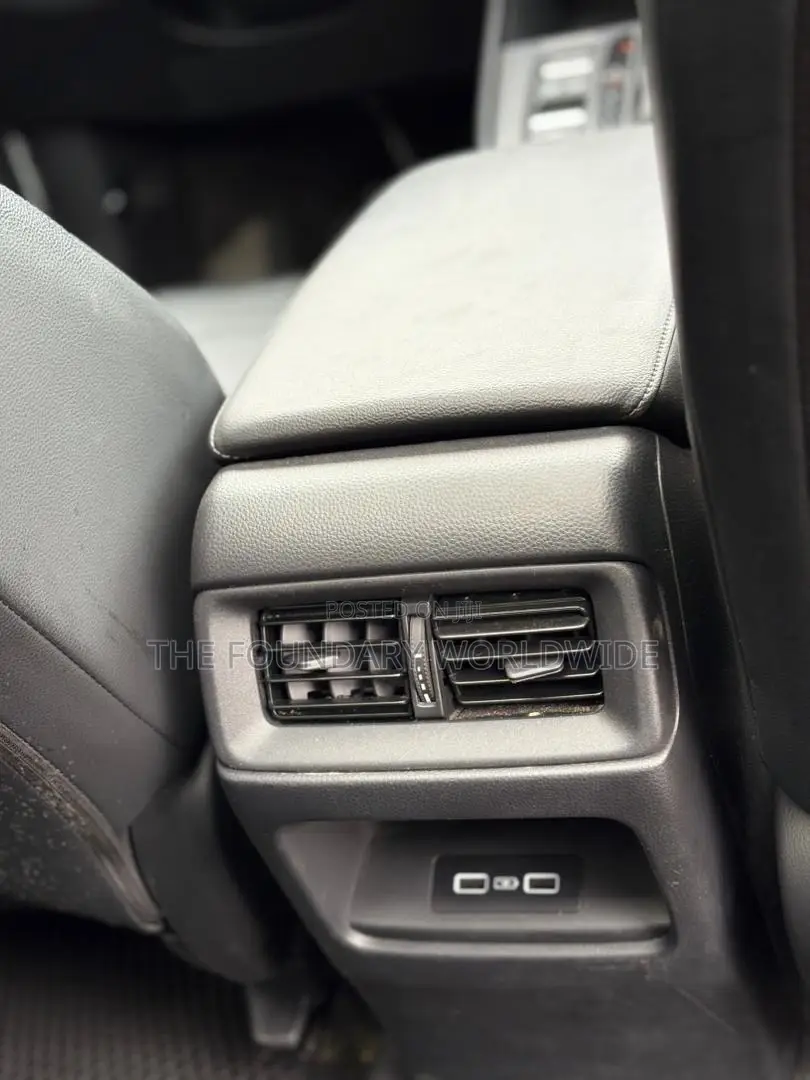 Honda CR-V EX-L AWD w/o BSI 2023 White