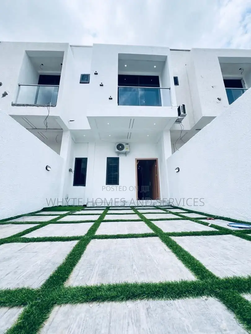 2bdrm Townhouse/Terrace in School Junction for sale