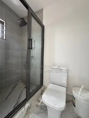 2bdrm Townhouse/Terrace in Ashaley Botwe for sale