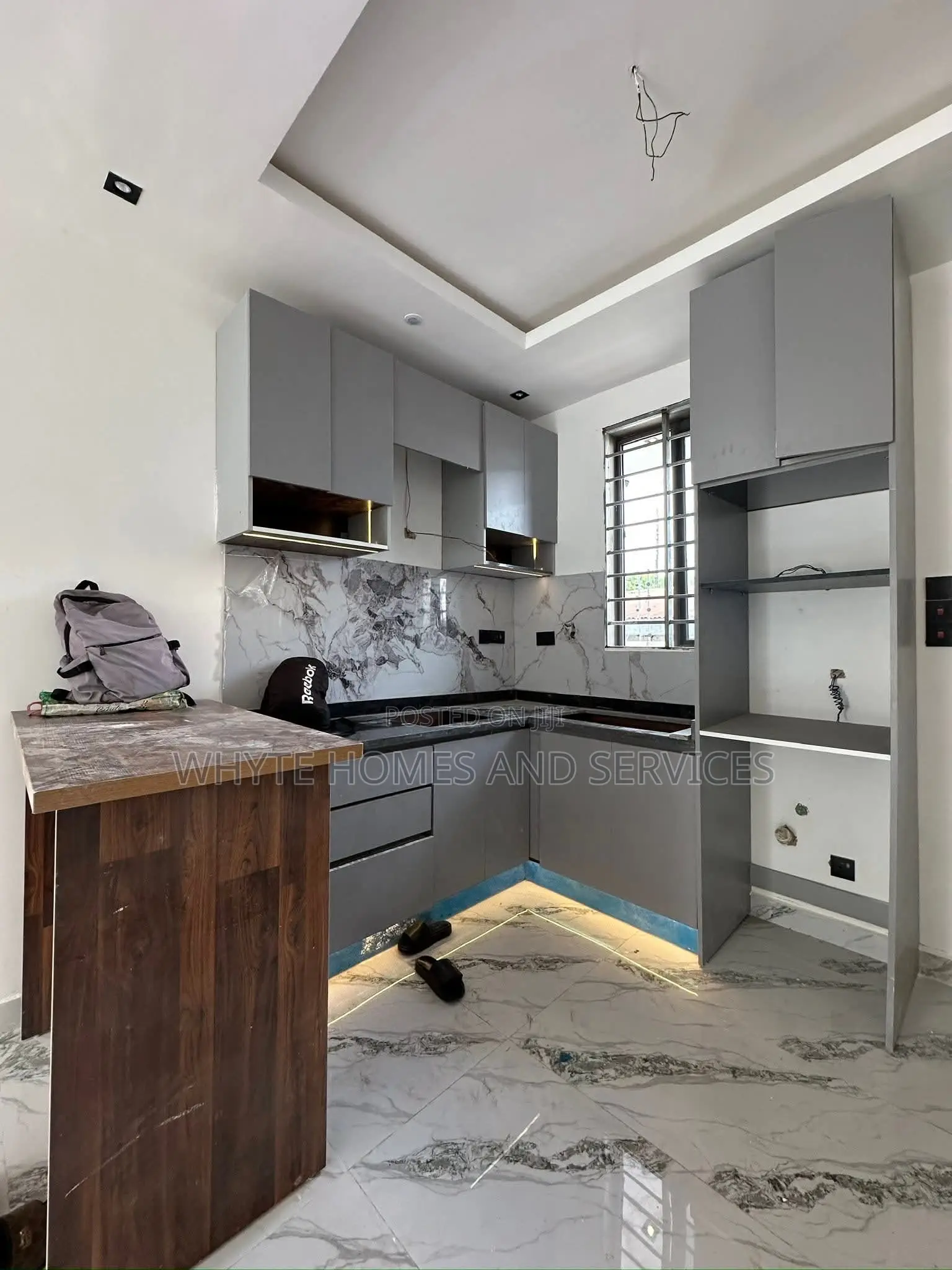 2bdrm Townhouse/Terrace in Ashaley Botwe for sale