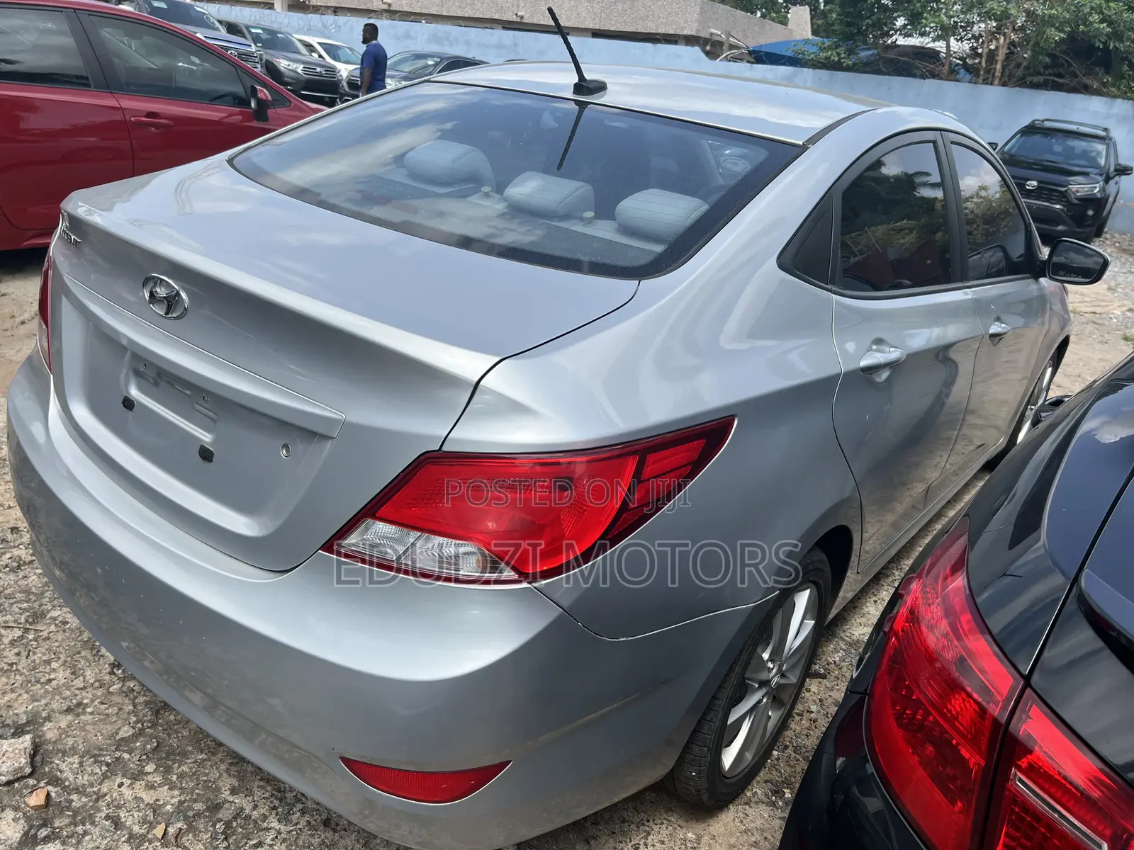 Hyundai Accent SE Sedan 2016 Silver