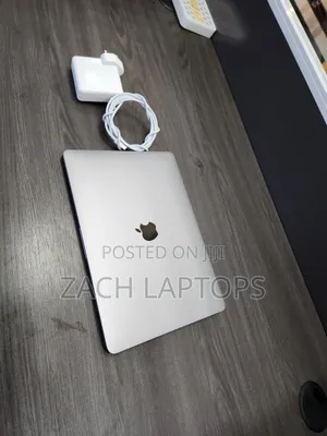 Laptop Apple MacBook Pro 2020 8GB Intel Core i5 SSD 512GB