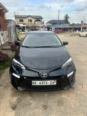 Toyota Corolla XSE (1.8L 4cyl 2A) 2018 Black