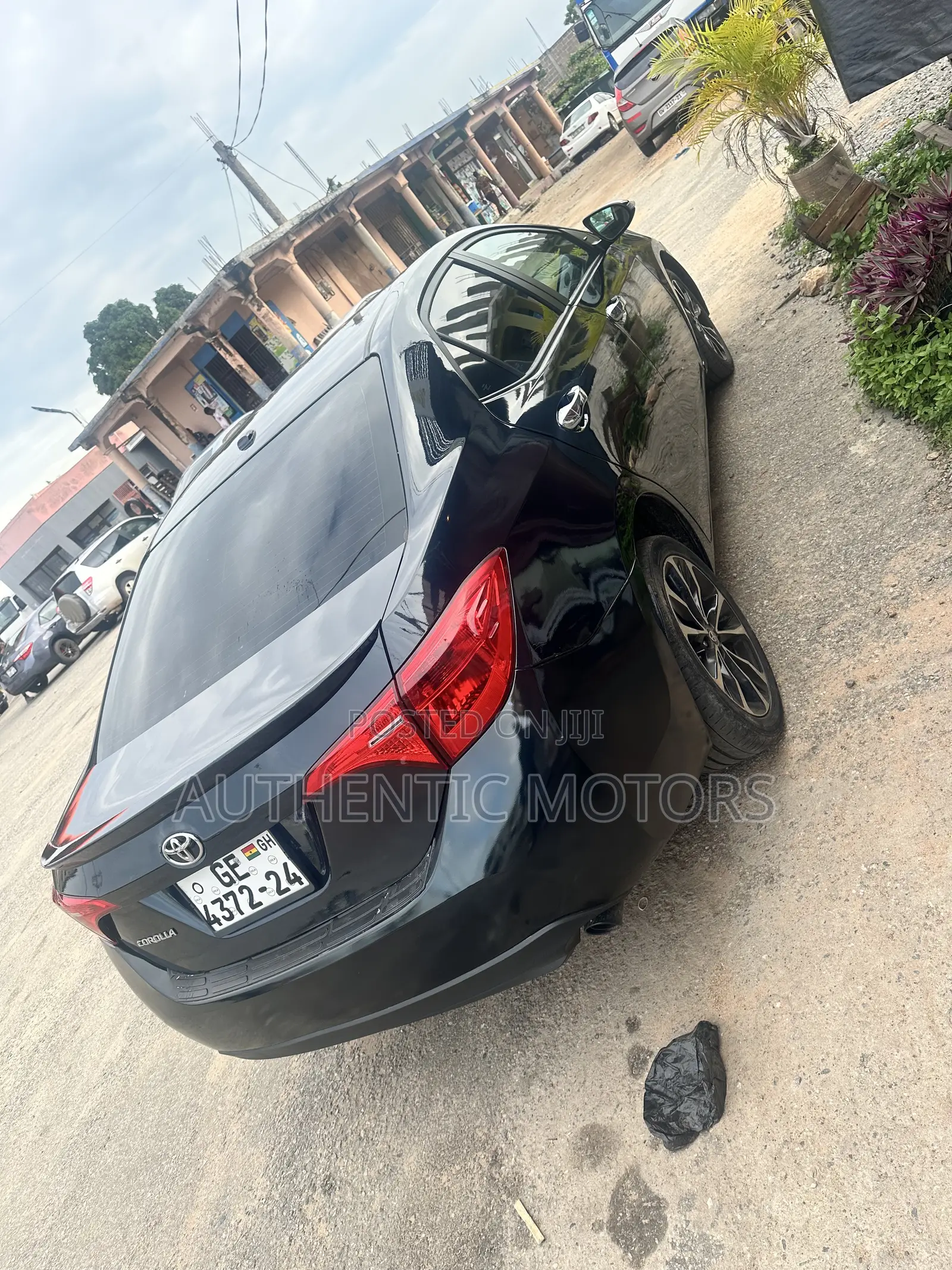 Toyota Corolla XSE (1.8L 4cyl 2A) 2018 Black