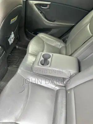 Hyundai Elantra 2012 Gray